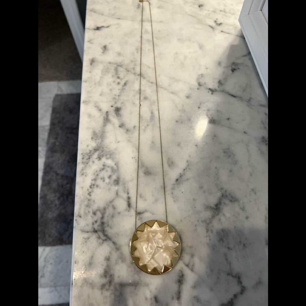 House of Harlow Necklace